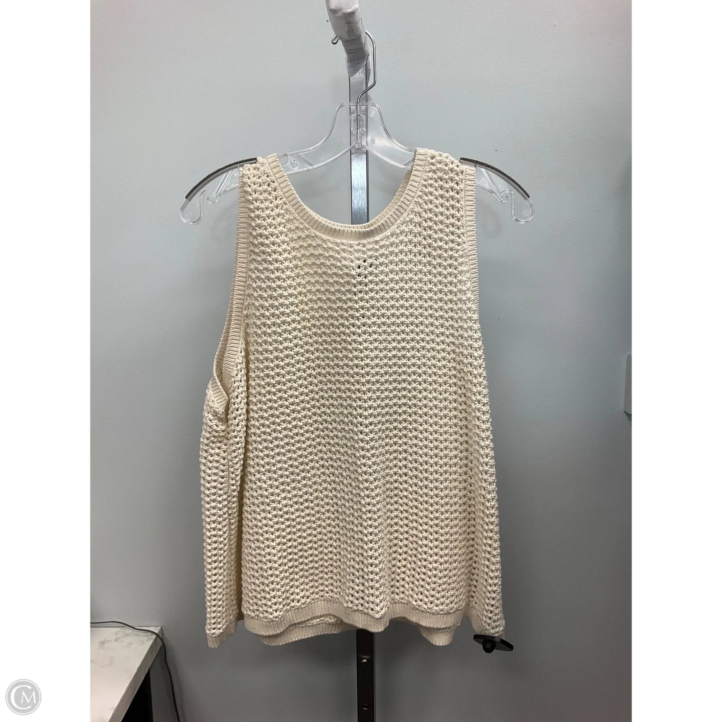 Top Sleeveless By Old Navy In Cream, Size: Xl