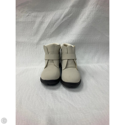 Boots Ankle Flats By Cme In Cream, Size: 9