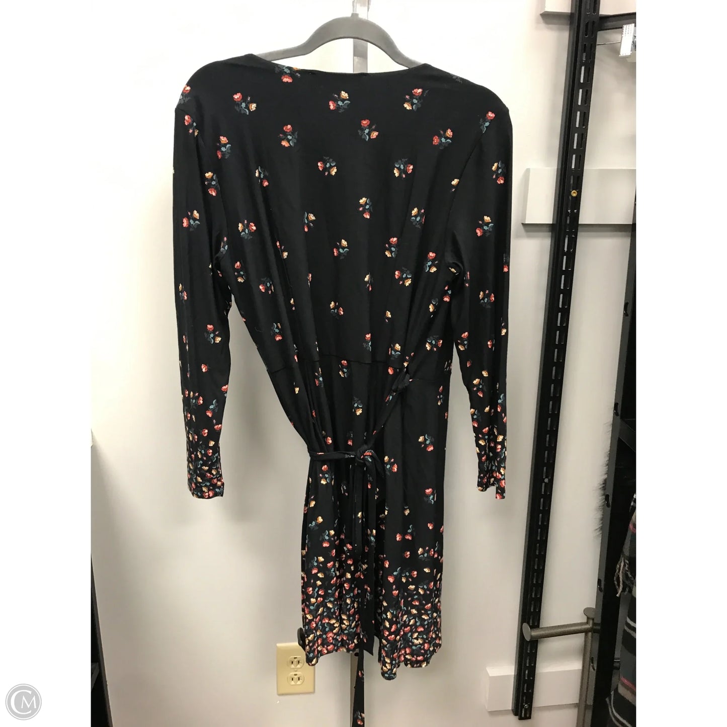 Dress Casual Short By Loft In Black, Size: Lp