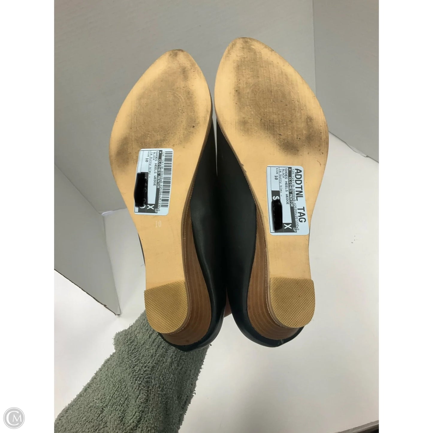 Shoes Heels Wedge By Clothes Mentor In Black, Size: 10