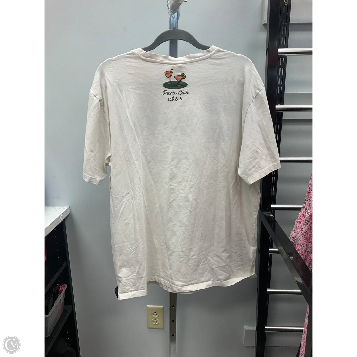 Top Short Sleeve By Clothes Mentor In Cream, Size: Xl