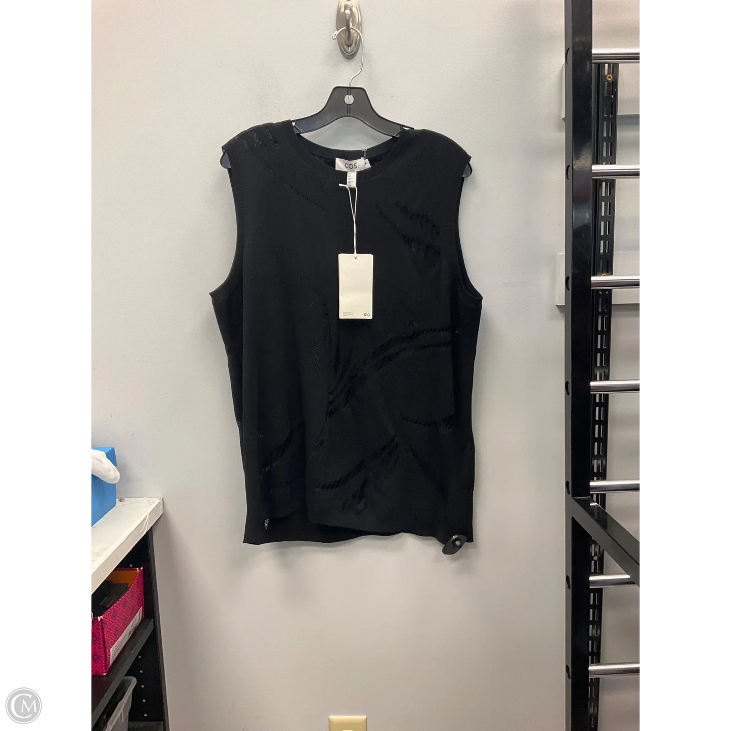 Top Sleeveless By Cos In Black, Size: L