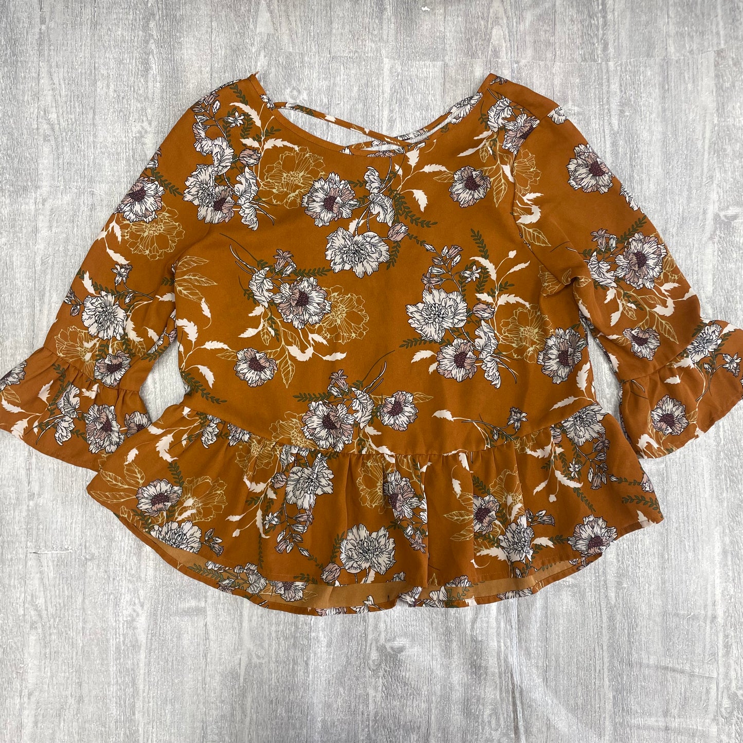 Top Long Sleeve By One Clothing Size: M