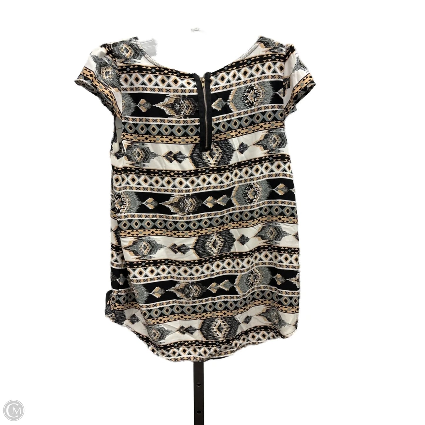 Top Short Sleeve By Pink Rose In Multi-colored, Size: M