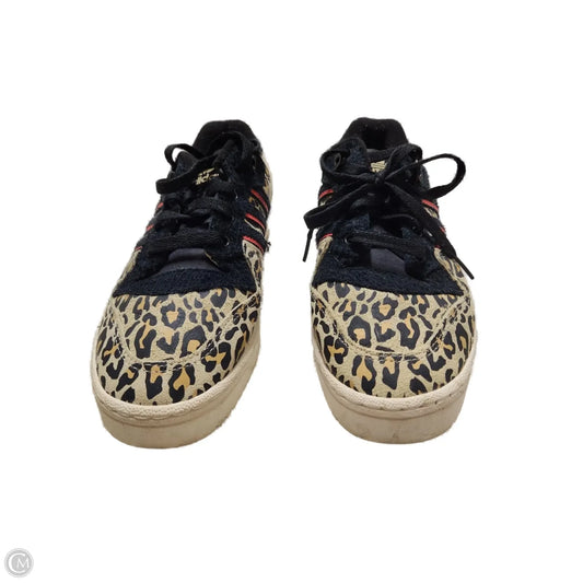 Shoes Sneakers By Adidas In Animal Print, Size: 7.5