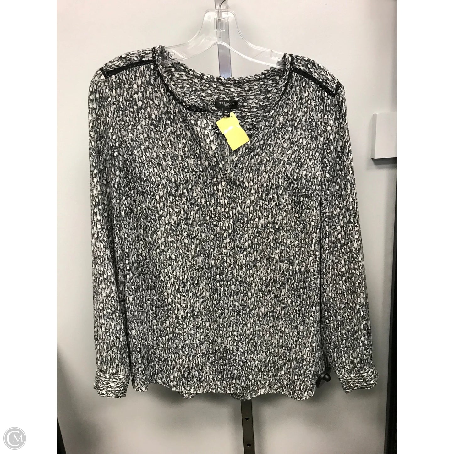 Top Long Sleeve By Talbots In Black & White, Size: Mp