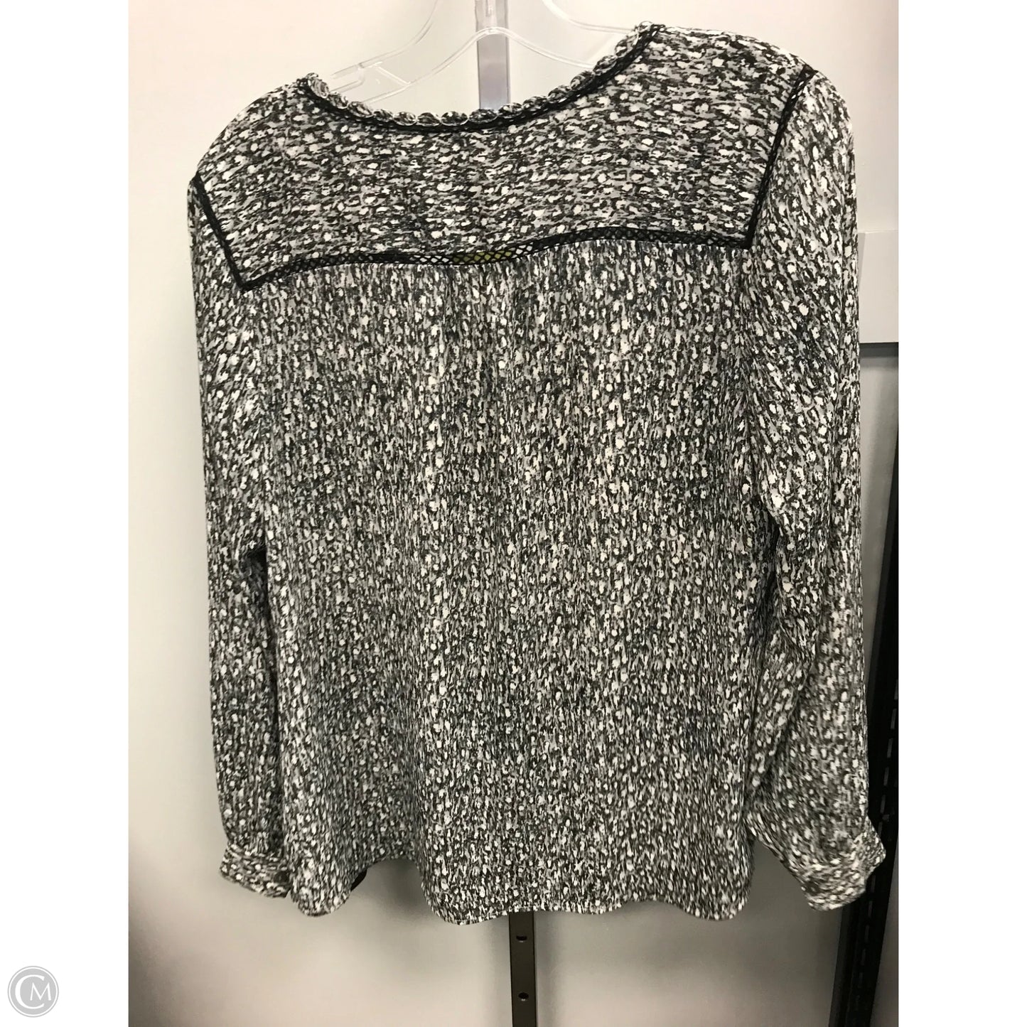 Top Long Sleeve By Talbots In Black & White, Size: Mp