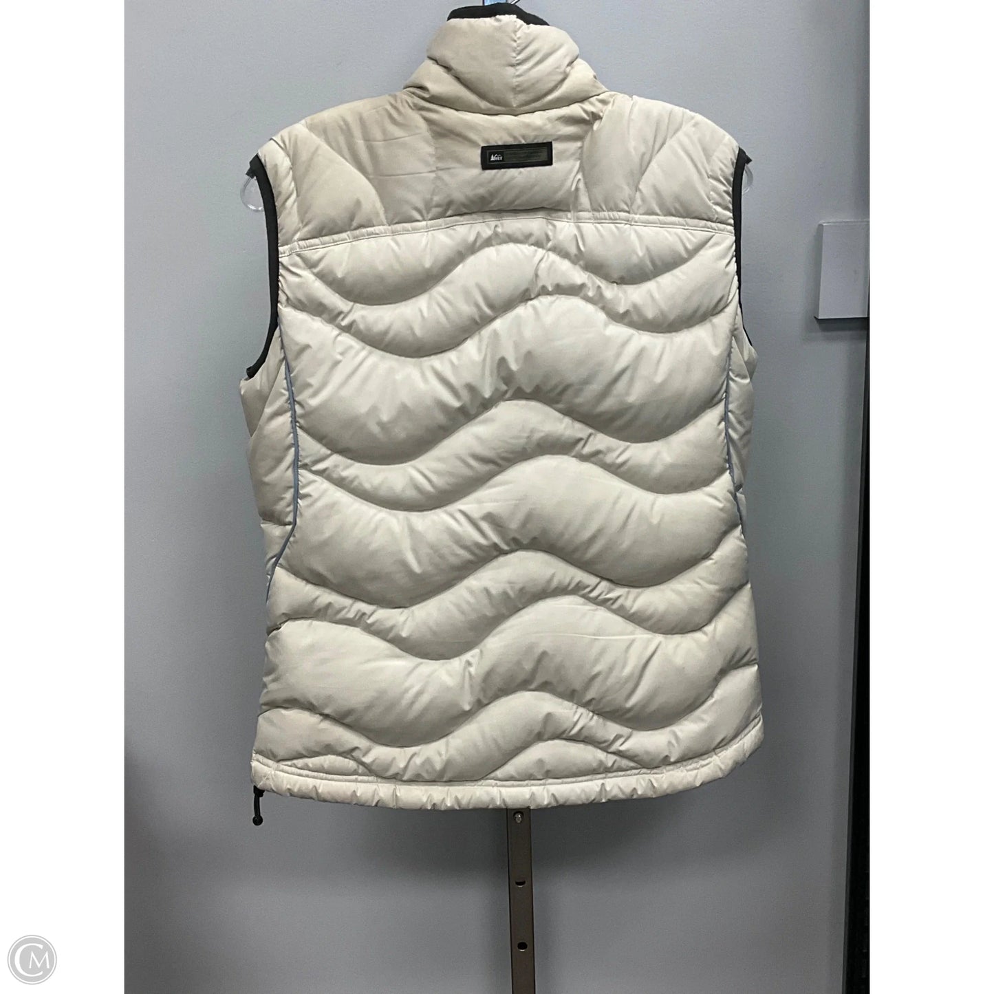 Vest Puffer & Quilted By Rei In Cream, Size: Xs