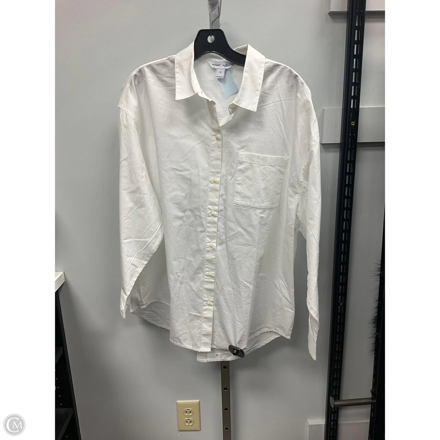 Top Long Sleeve Basic By Old Navy In White, Size: M