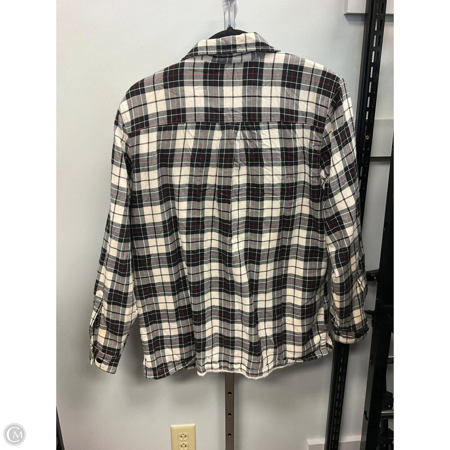 Top Long Sleeve By L.l. Bean In Plaid Pattern, Size: M