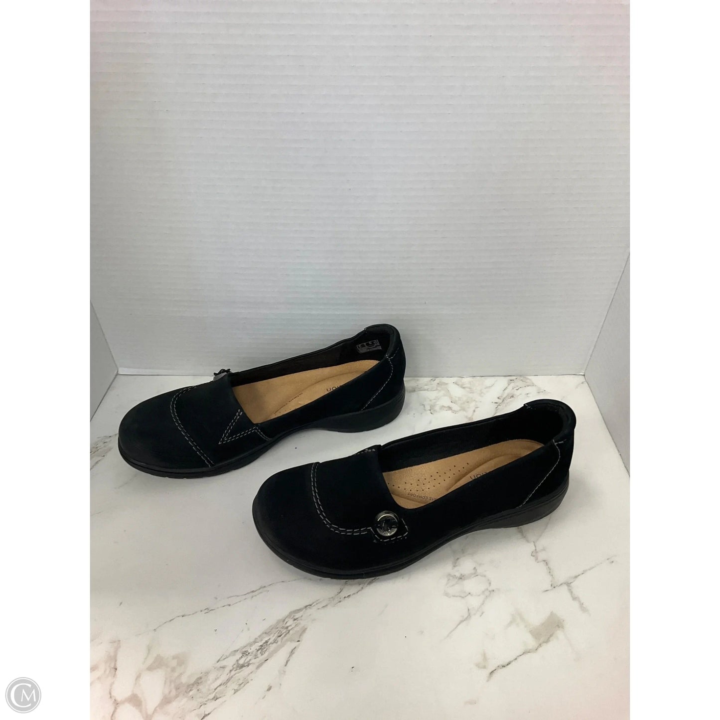 Shoes Flats By Clarks In Black, Size: 8