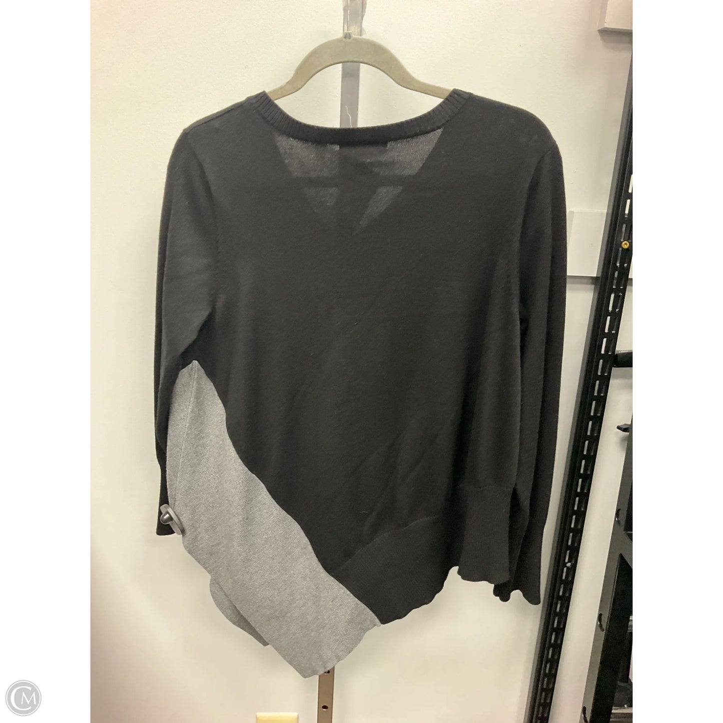 Sweater By Retrology In Black, Size: M