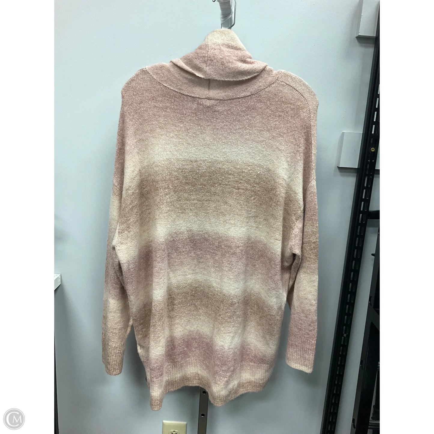Sweater By American Eagle In Beige, Size: M