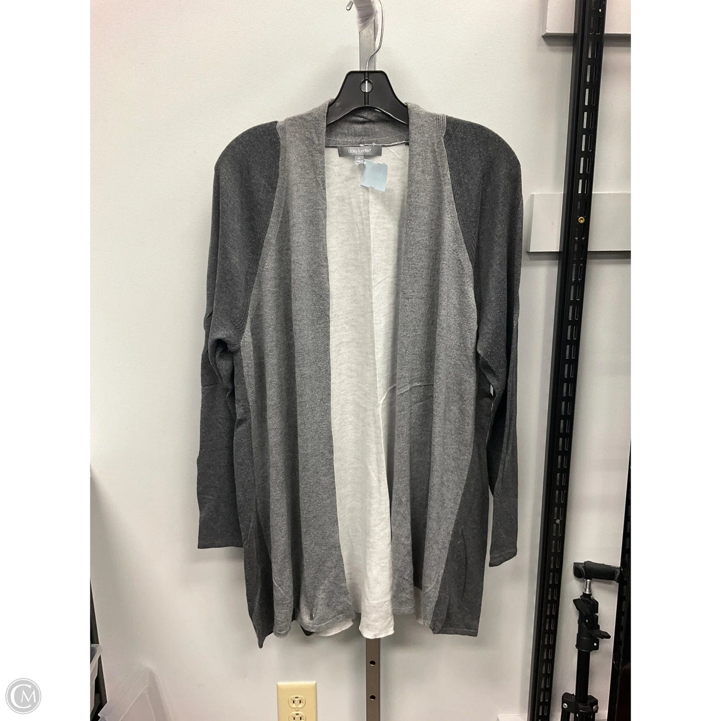 Cardigan By Daisy Fuentes In Grey, Size: Xl