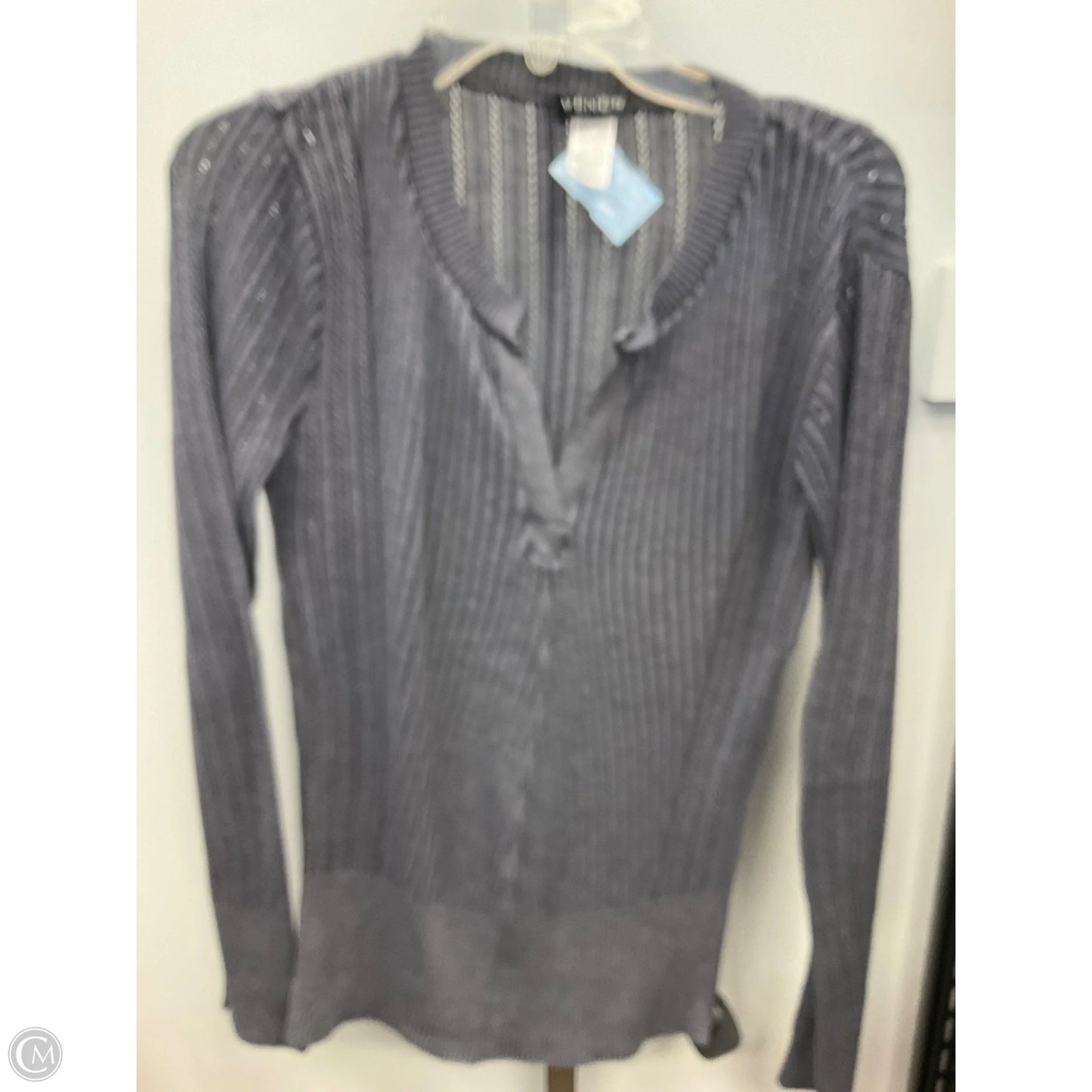 Top Long Sleeve By Venus In Grey, Size: S