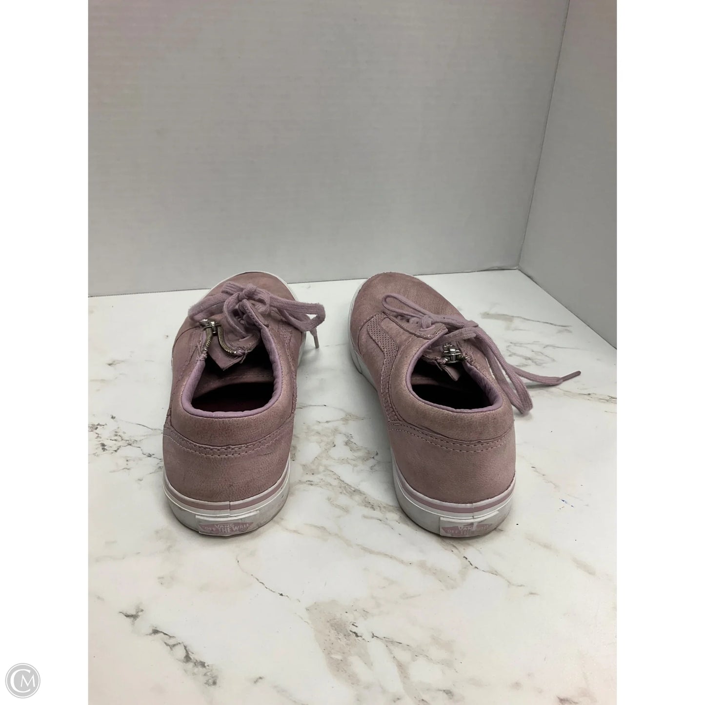 Shoes Sneakers By Vans In Pink, Size: 7.5