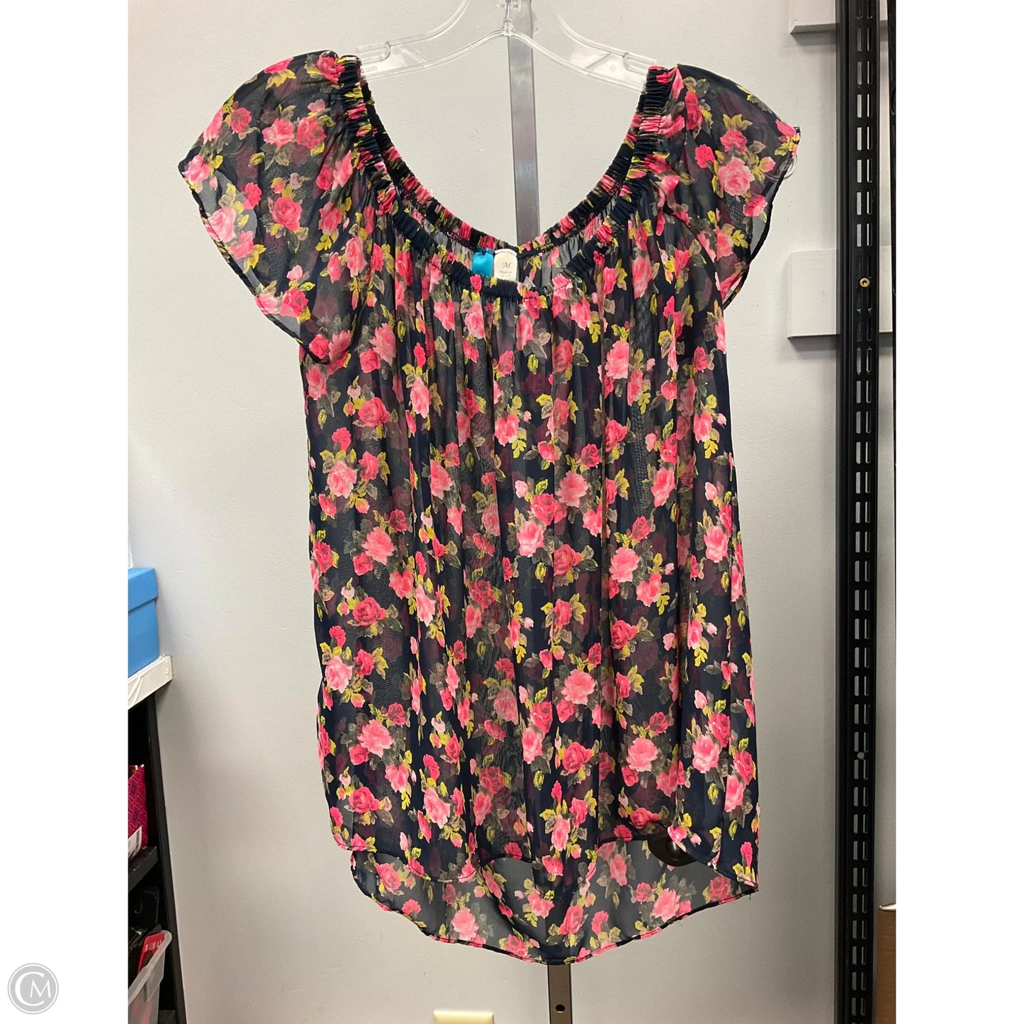 Top Short Sleeve By Buttons In Floral Print, Size: M