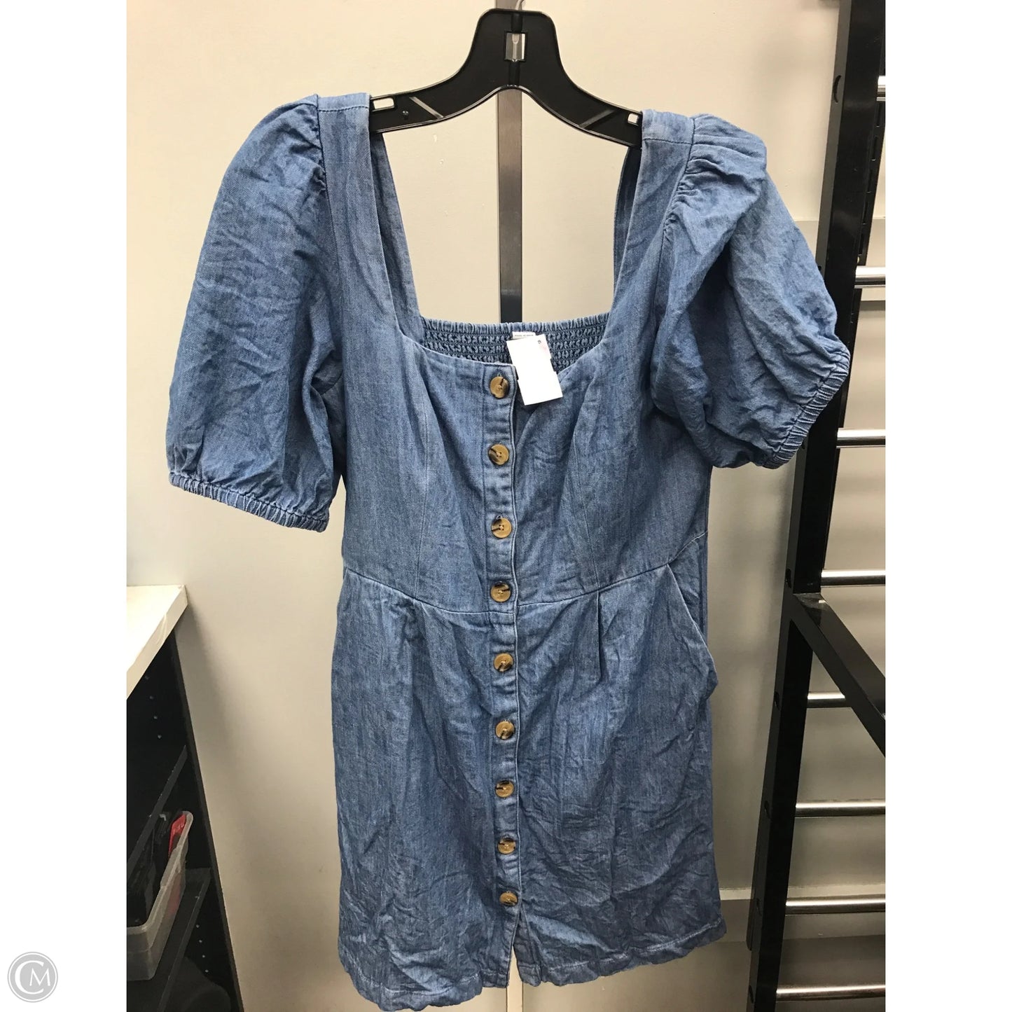 Dress Casual Short By Old Navy In Blue Denim, Size: M