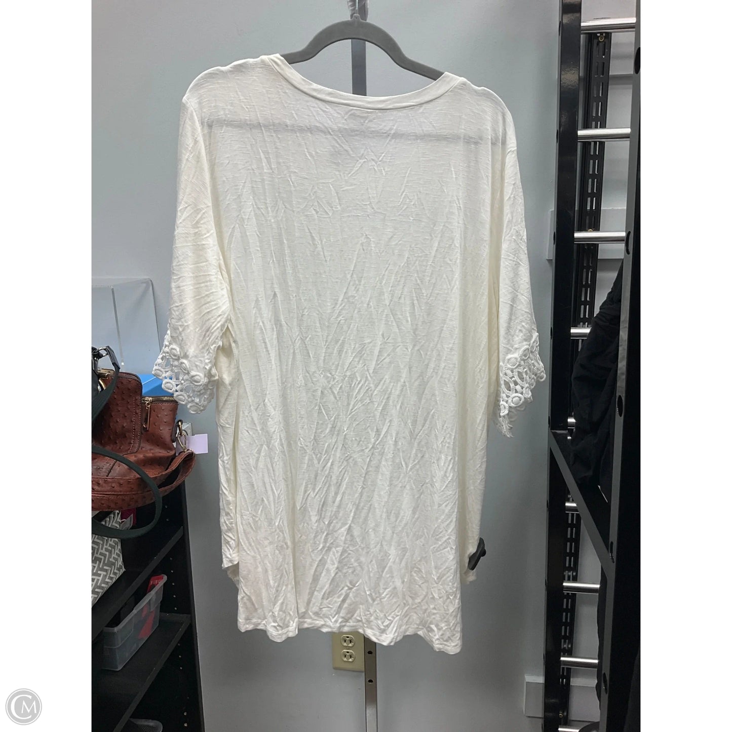 Top Short Sleeve By Suzanne Betro In Cream, Size: 2x