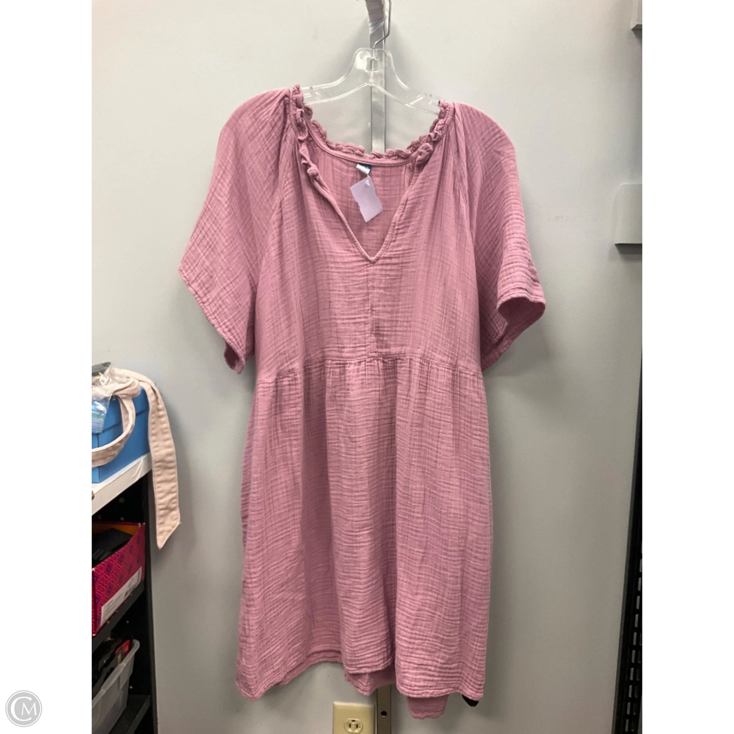 Dress Casual Short By Old Navy In Pink, Size: Xl
