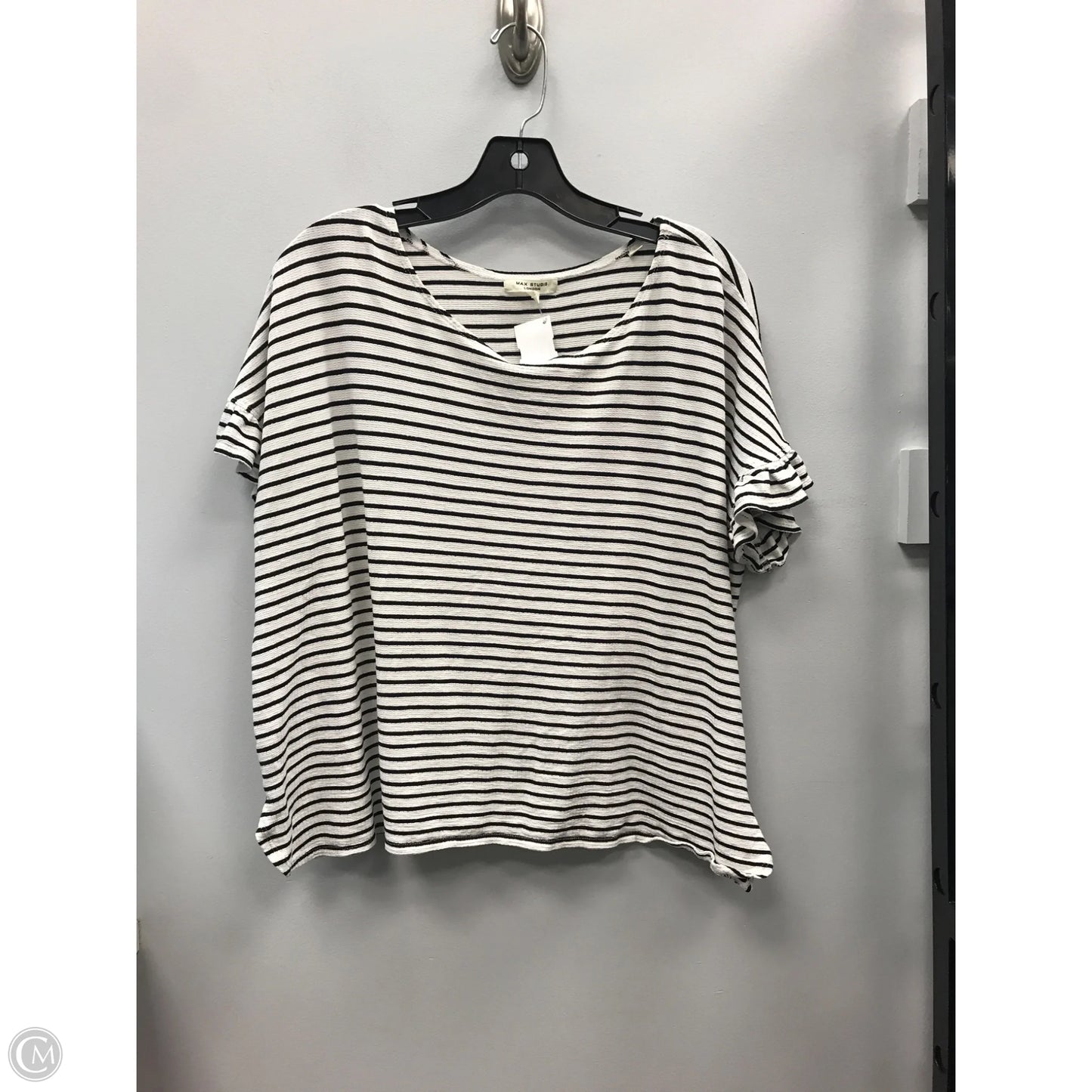 Top Short Sleeve By Max Studio In Striped Pattern, Size: 1x