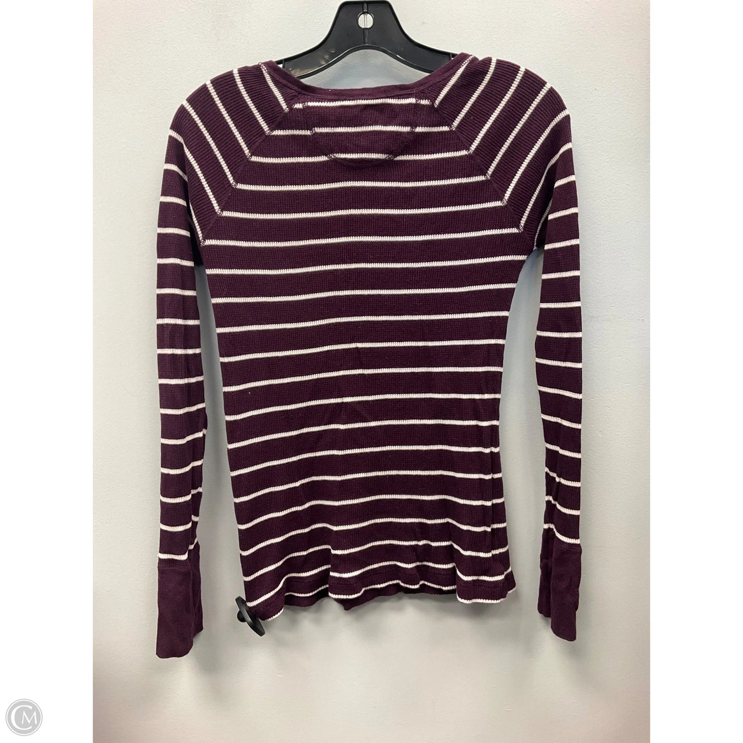 Top Long Sleeve By Gap In Striped Pattern, Size: M