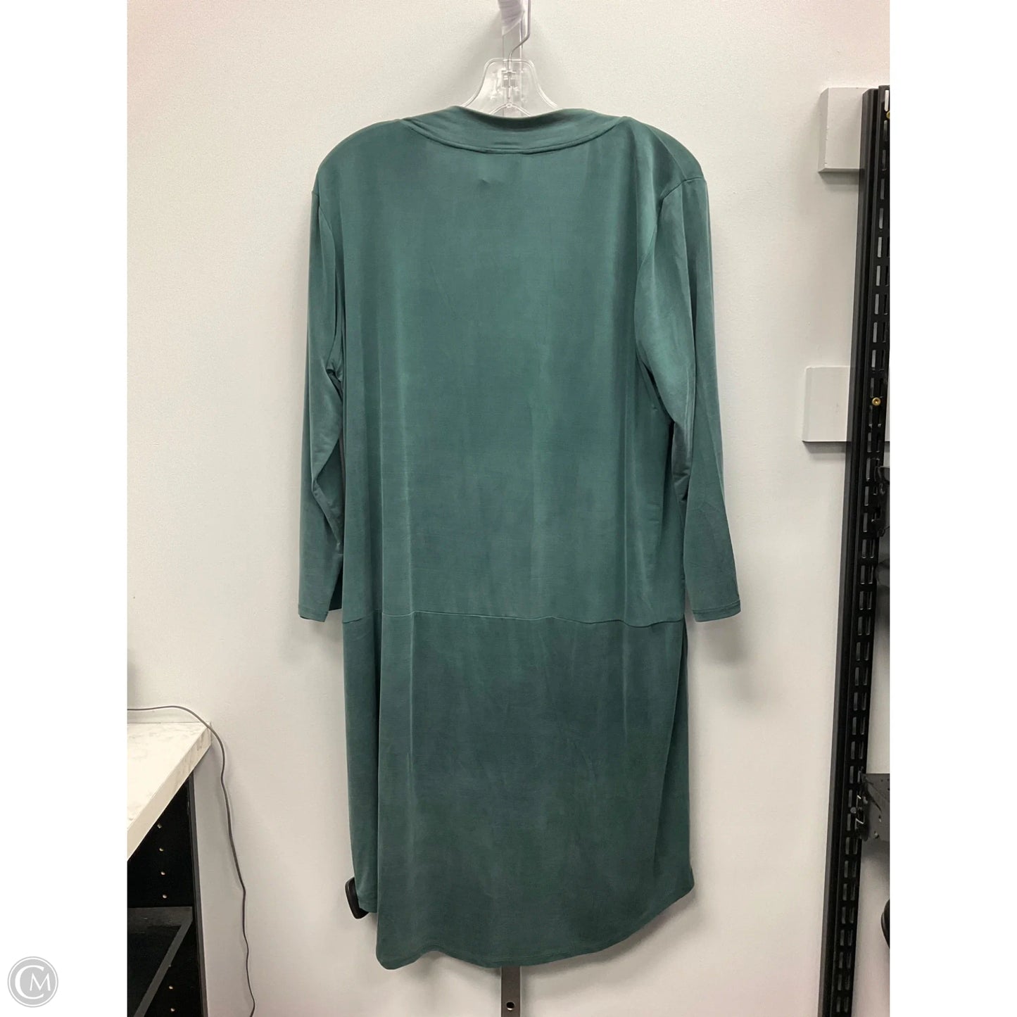 Dress Casual Short By Dolan Left Coast In Green, Size: L