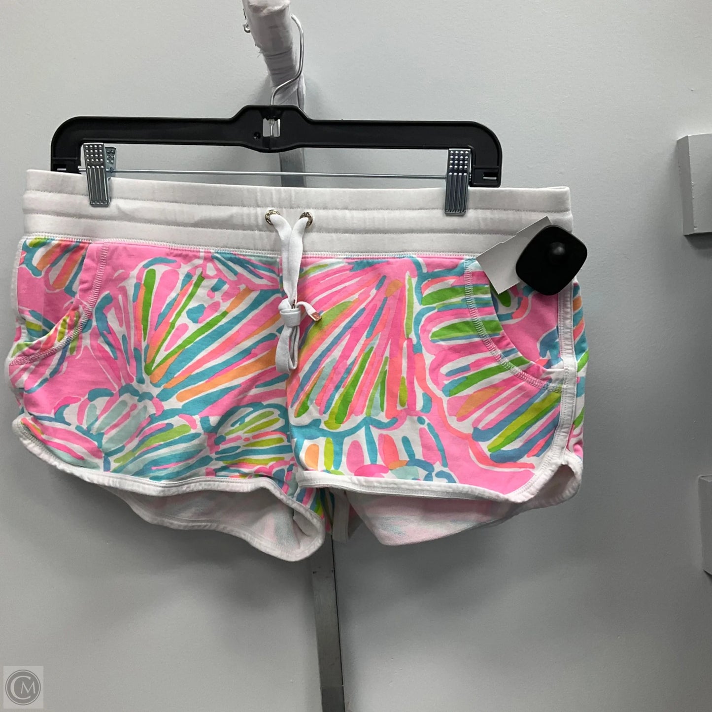 Shorts Designer By Lilly Pulitzer In Pink, Size: L