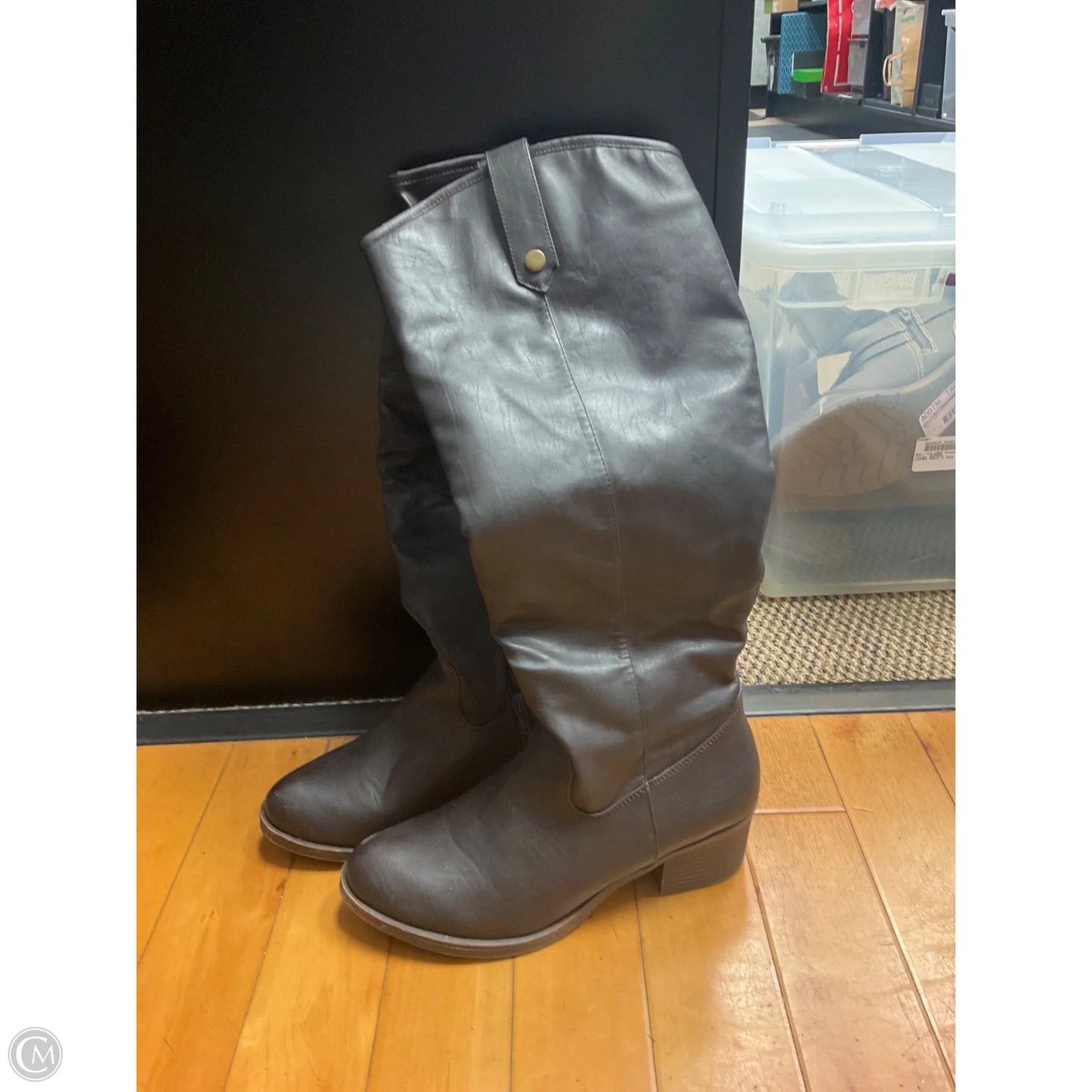 Boots Knee Heels By Clothes Mentor In Brown, Size: 9