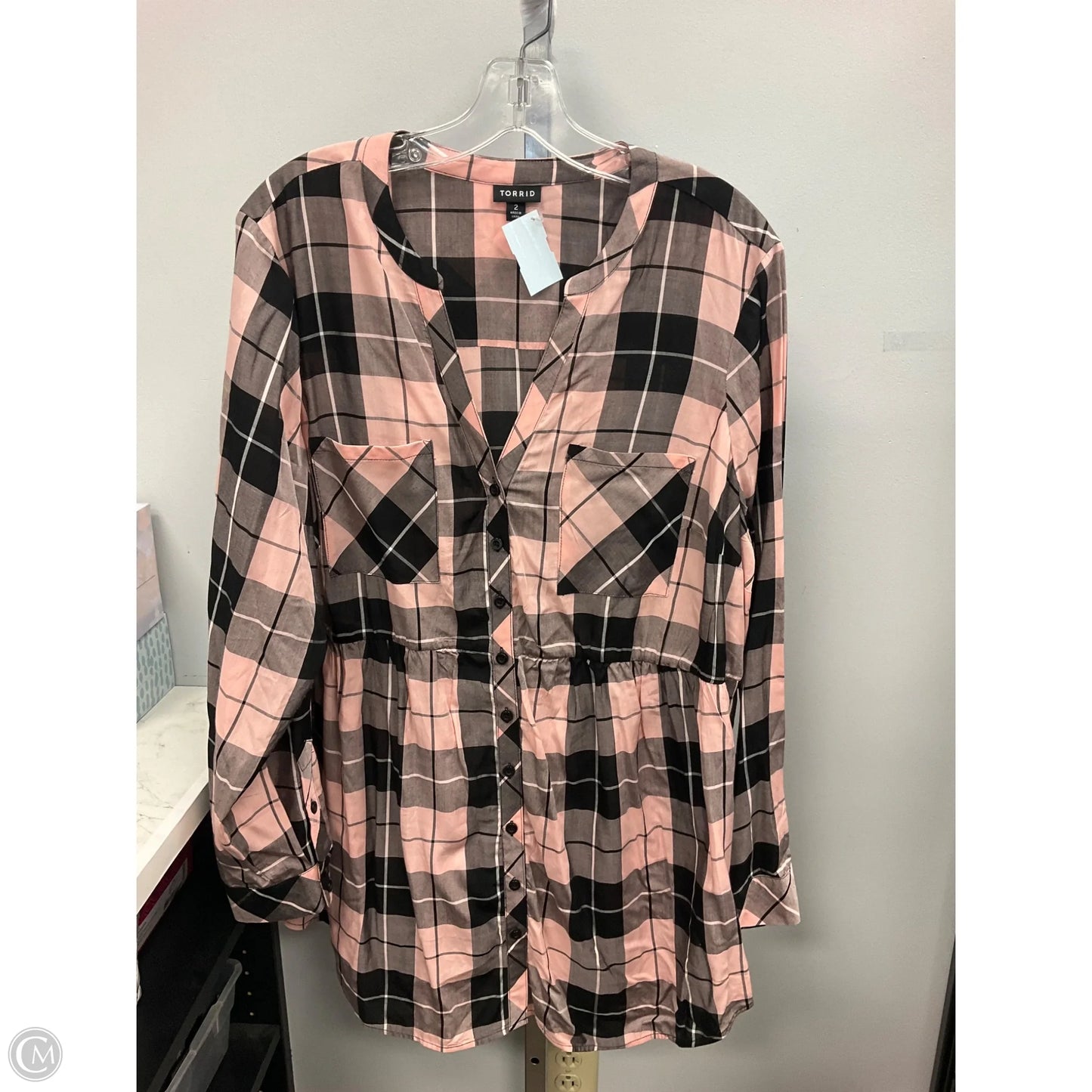 Top Long Sleeve By Torrid In Plaid Pattern, Size: 2x