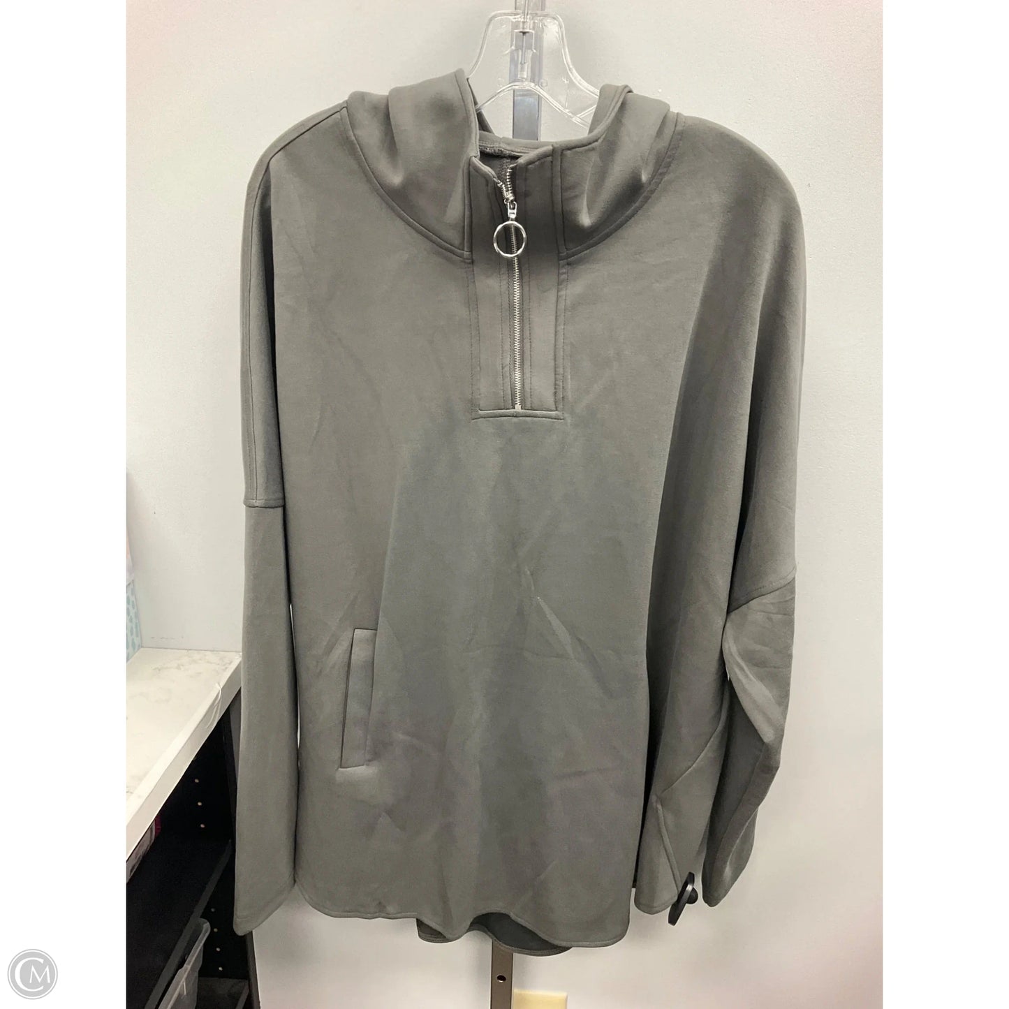 Sweatshirt Collar By Clothes Mentor In Grey, Size: L