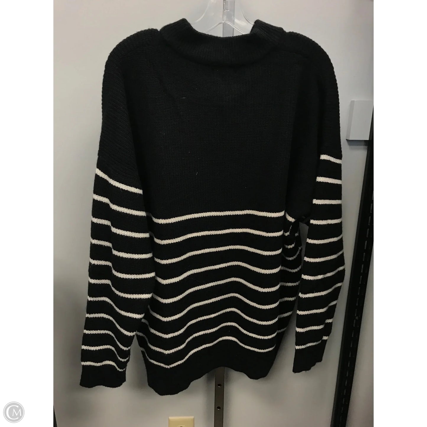 Sweater By Chicsoul In Black & White, Size: 3x