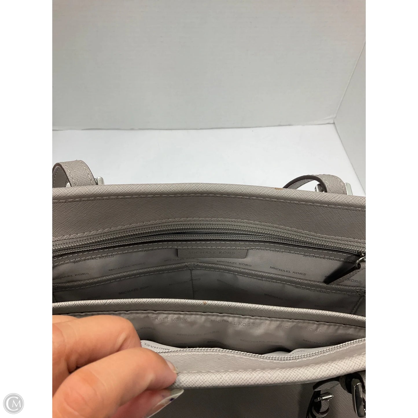 Handbag Designer By Michael Kors, Size: Medium