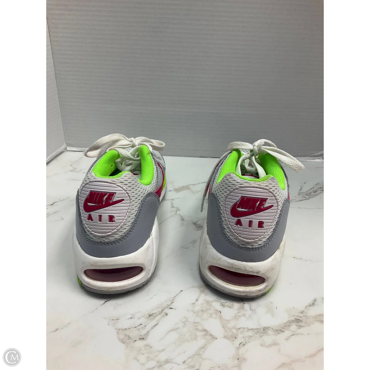 Shoes Athletic By Nike In Grey & Pink, Size: 9