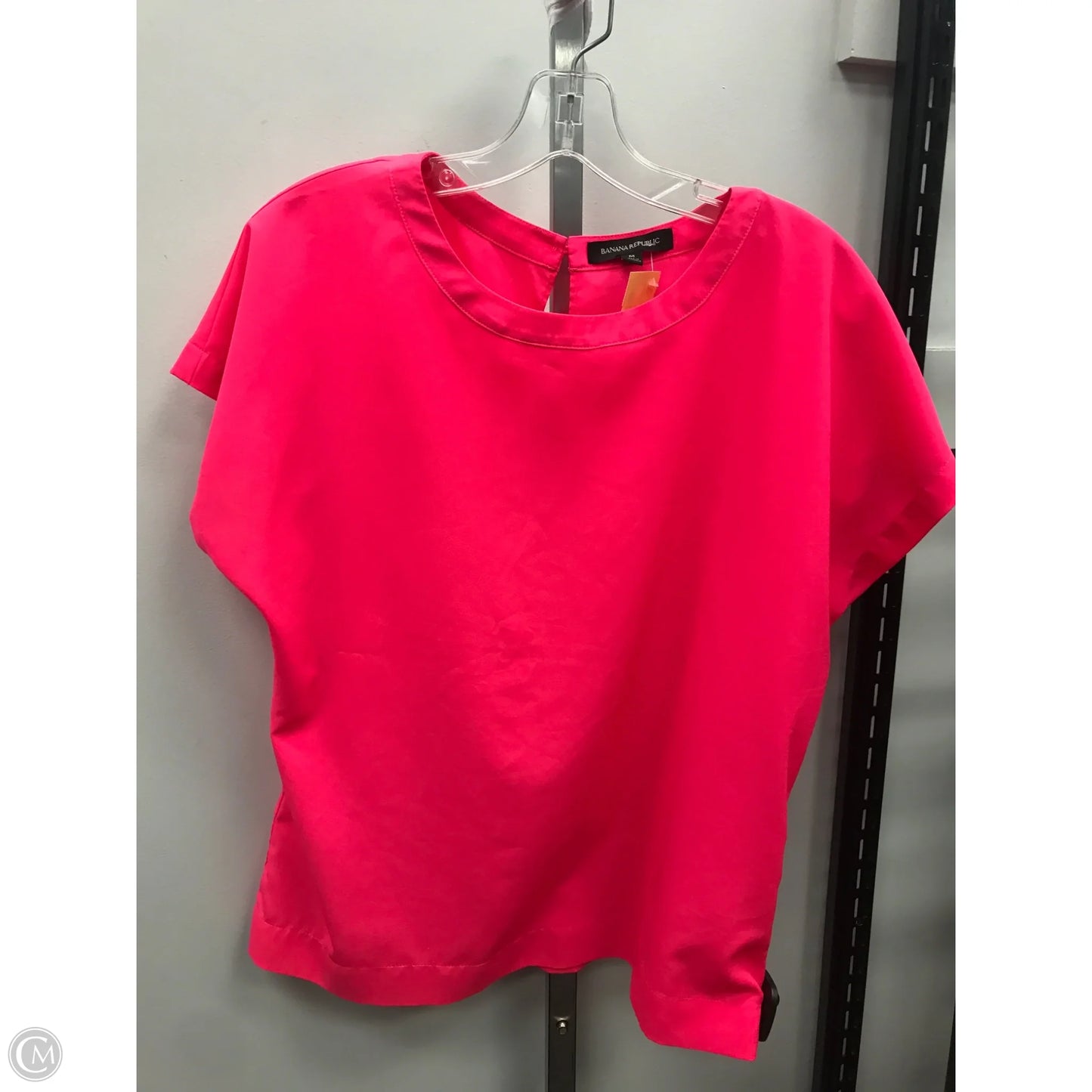 Top Short Sleeve By Banana Republic In Pink, Size: M