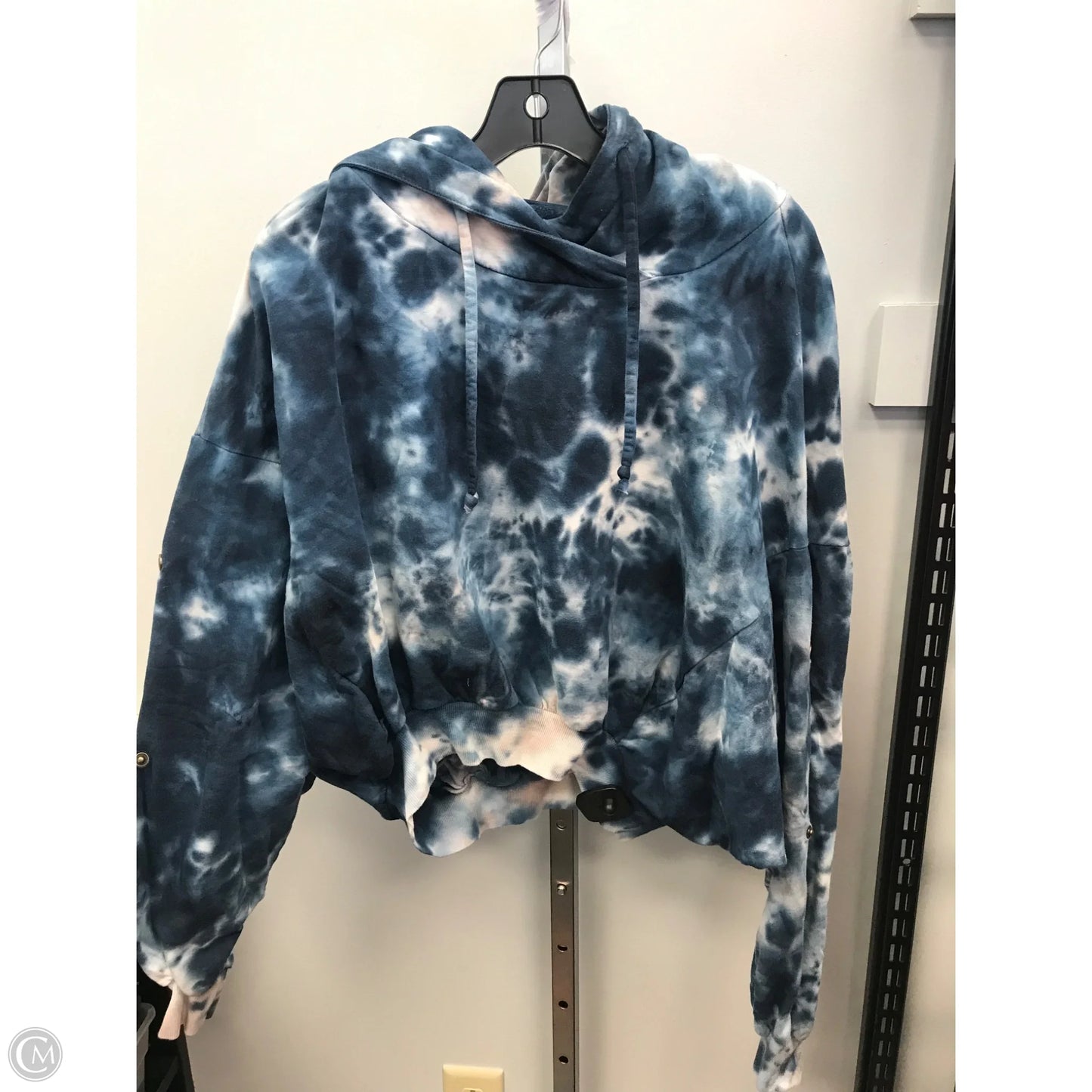 Sweatshirt Hoodie By Young Fabulous & Broke In Blue & Cream, Size: S