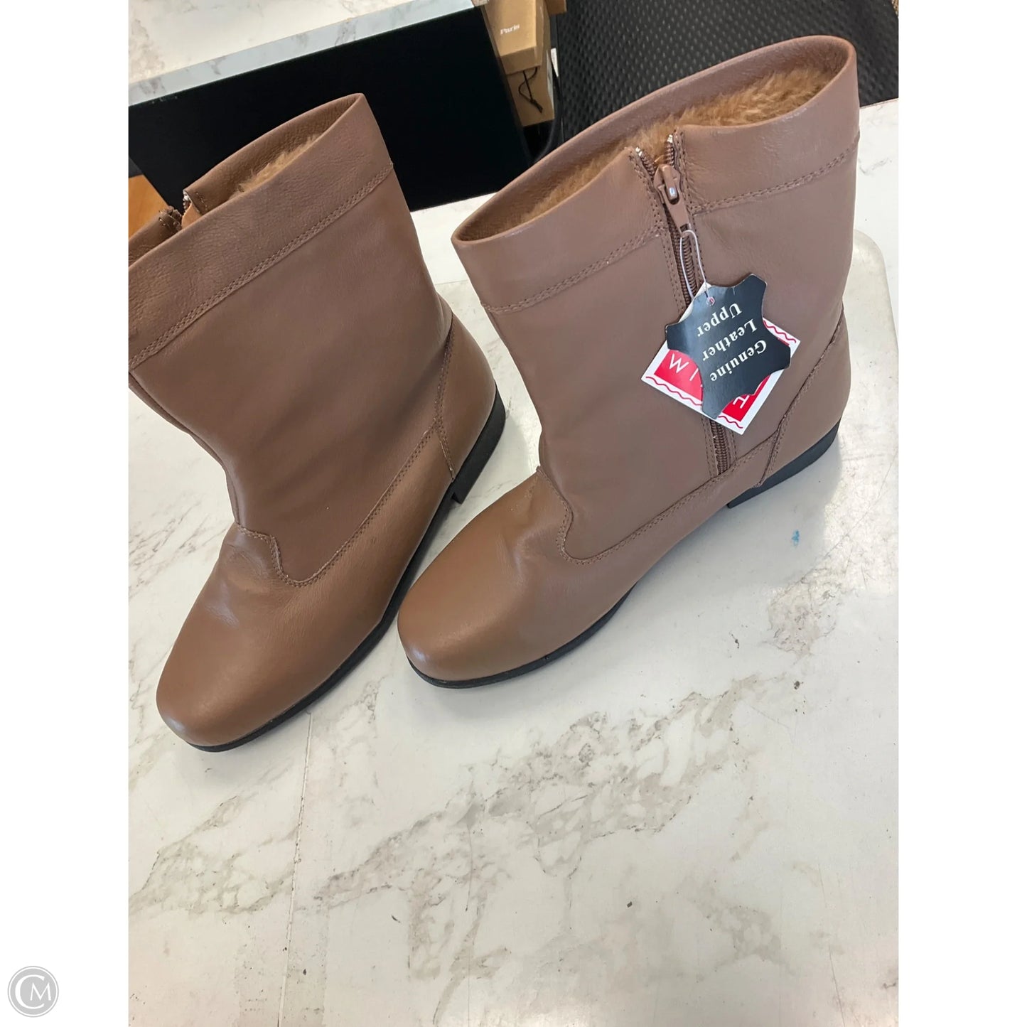 Boots Ankle Flats By Clothes Mentor In Brown, Size: 10