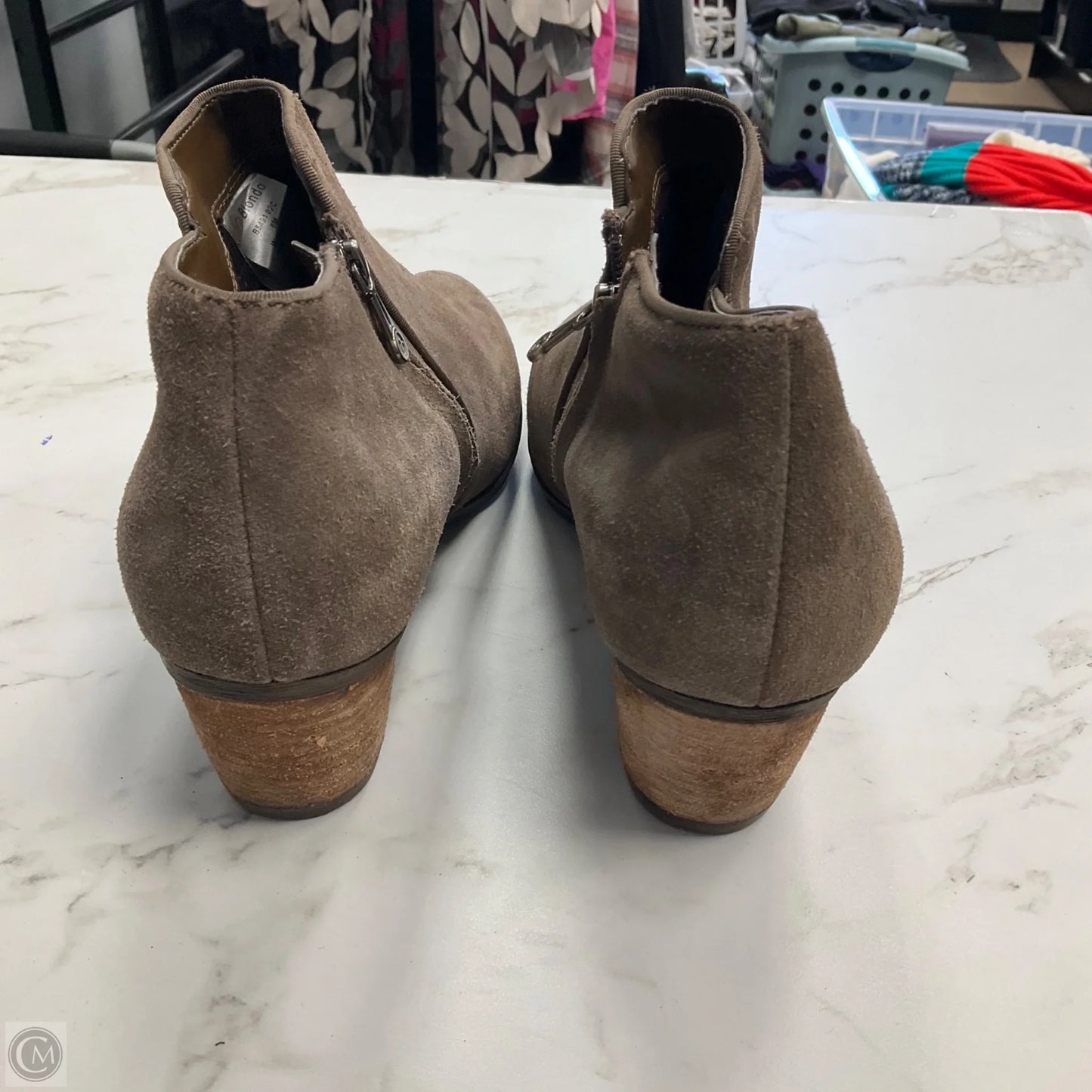 Boots Ankle Heels By Clothes Mentor In Brown, Size: 8