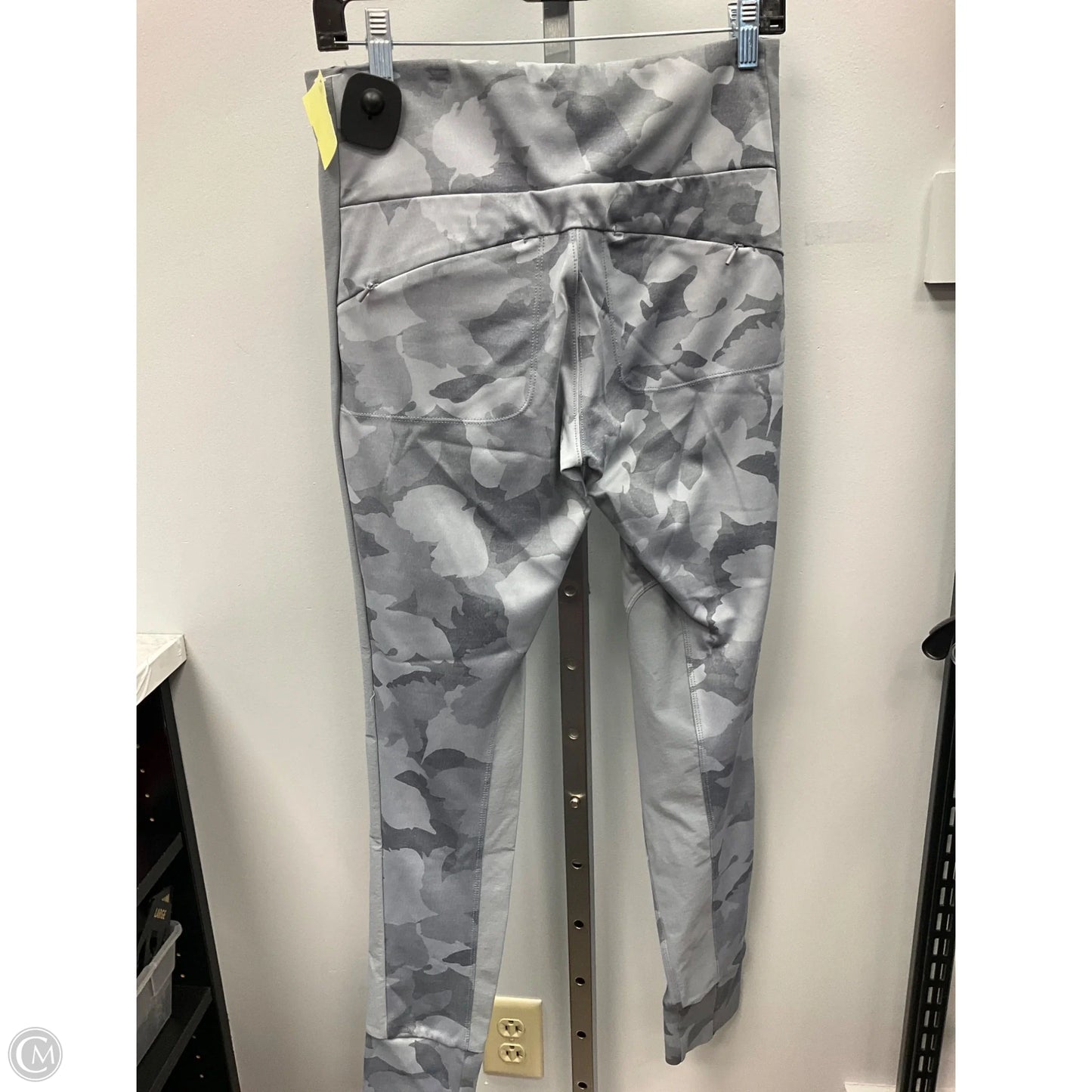 Athletic Leggings By Athleta In Camouflage Print, Size: M