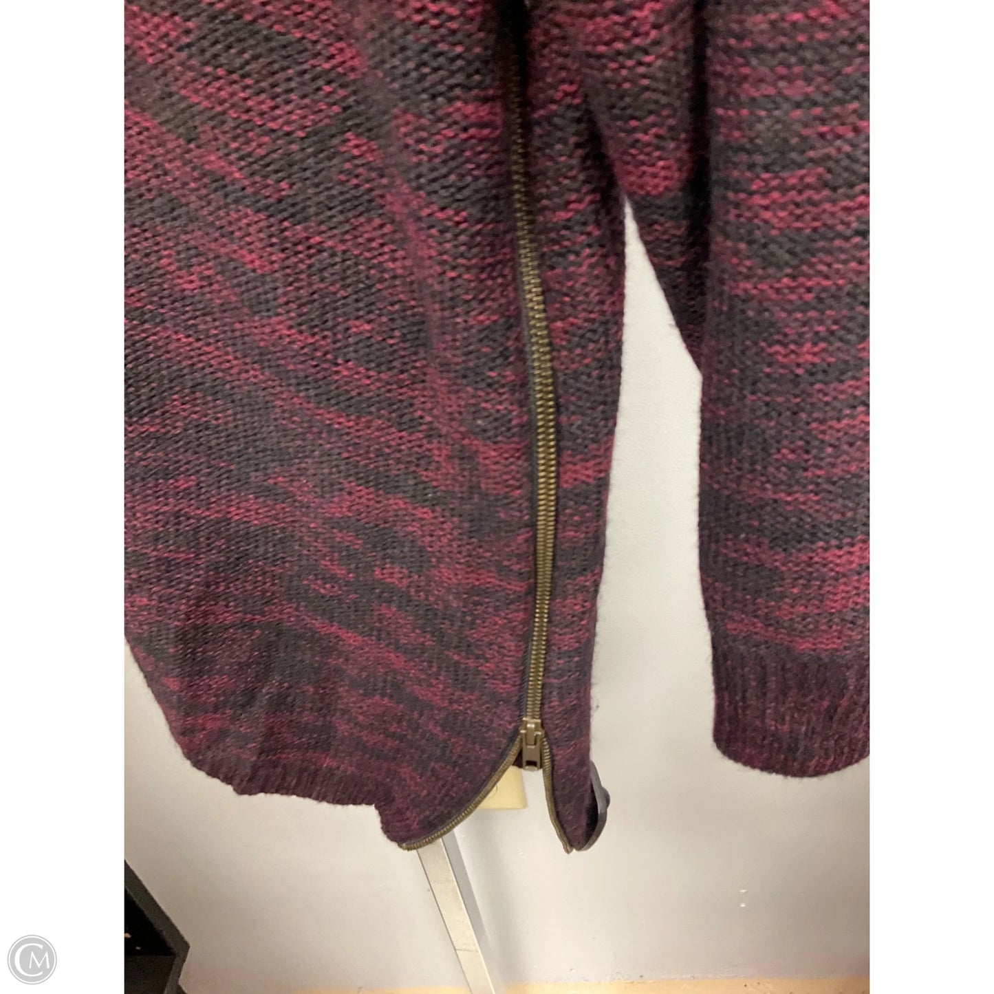Sweater By Dressbarn In Black & Purple, Size: 3x