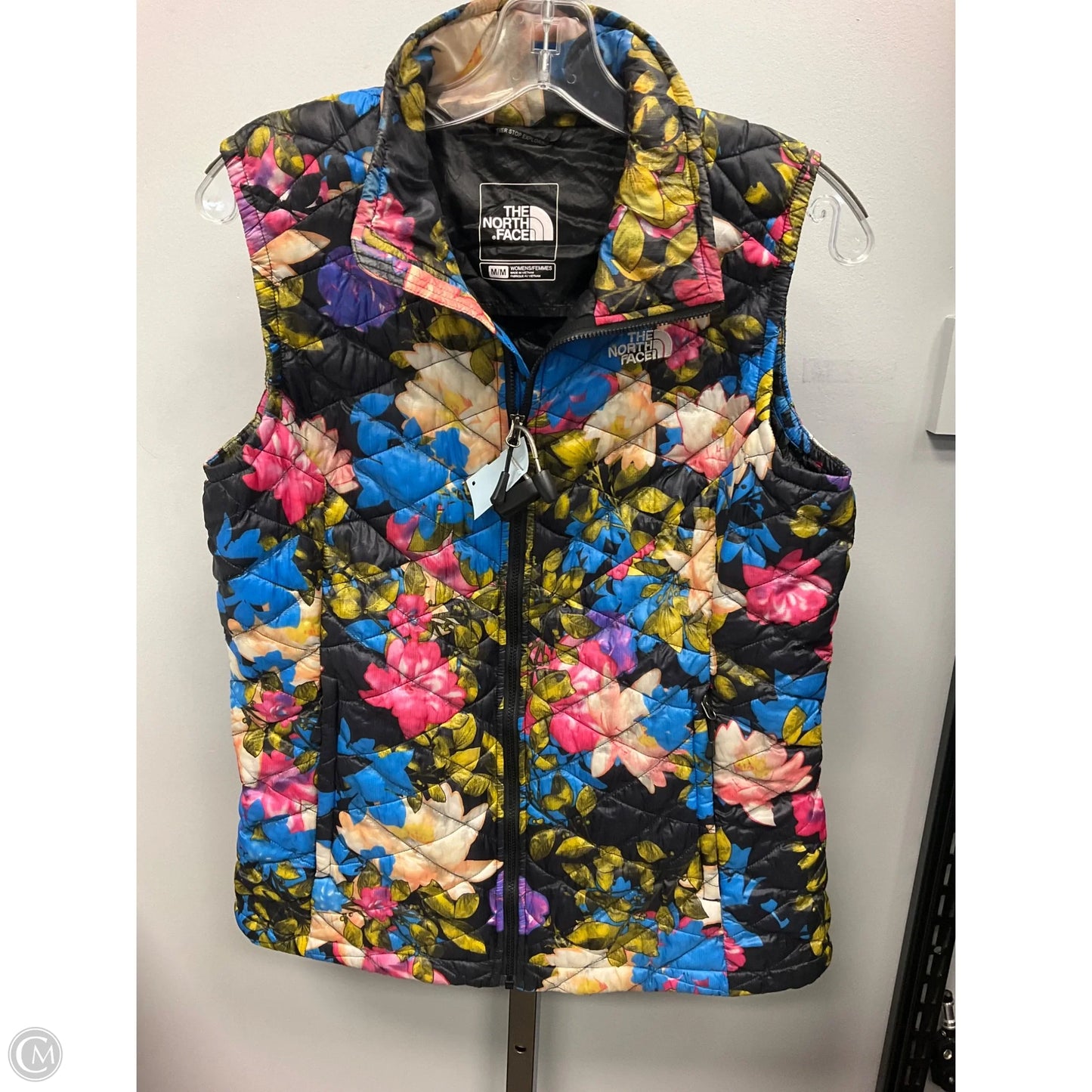 Vest Puffer & Quilted By The North Face In Floral Print, Size: M