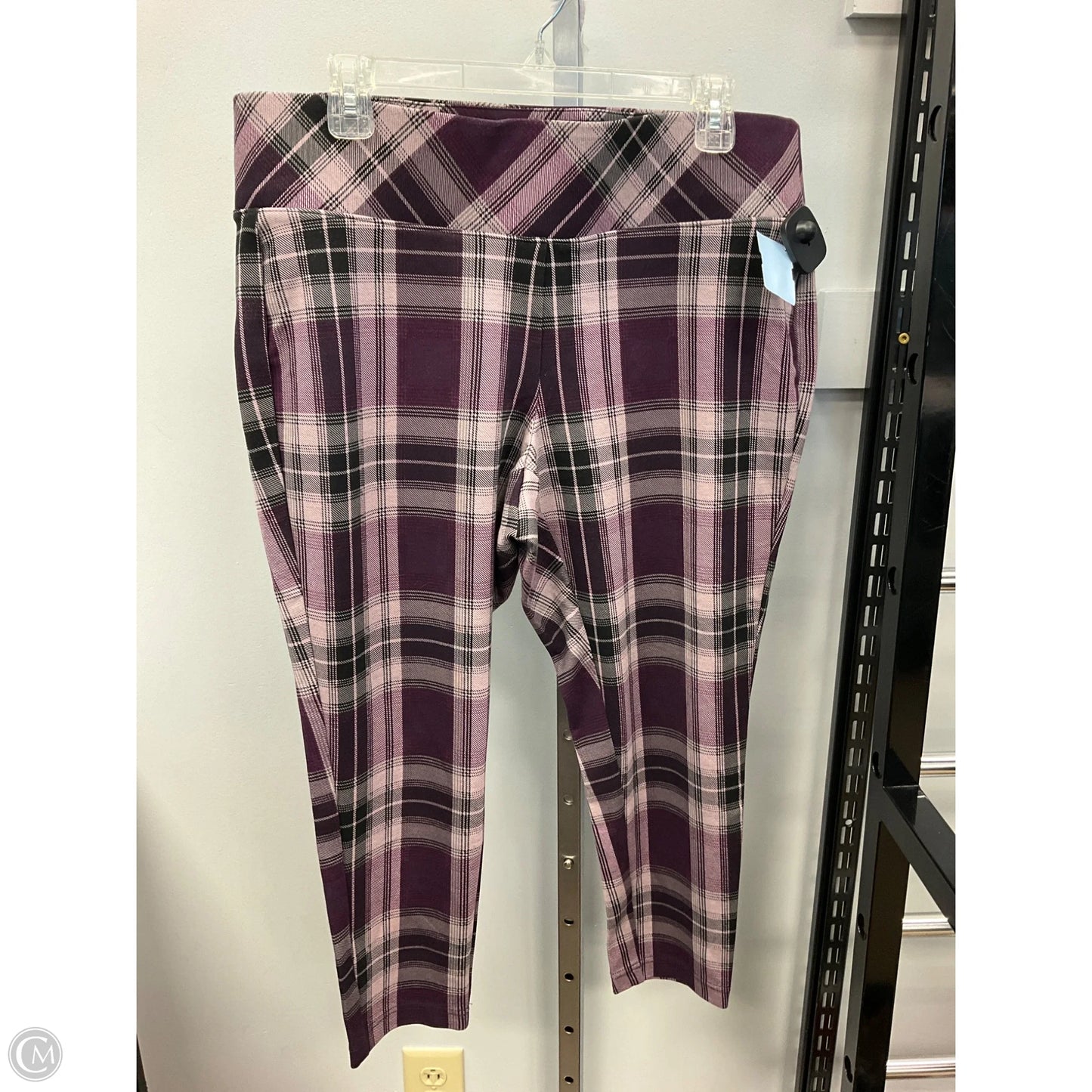 Pants Leggings By Torrid In Plaid Pattern, Size: 1x