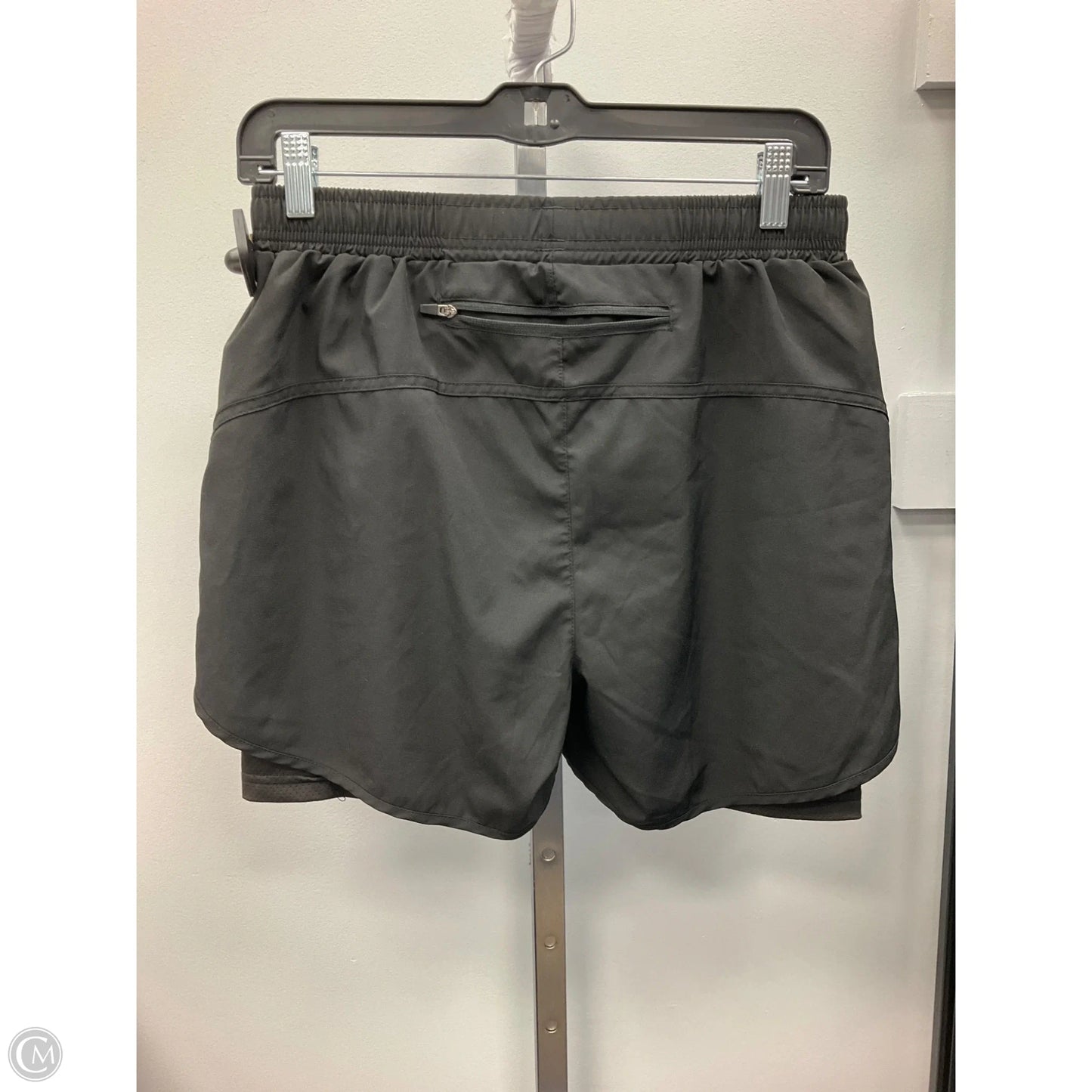 Athletic Shorts By Clothes Mentor In Black, Size: M