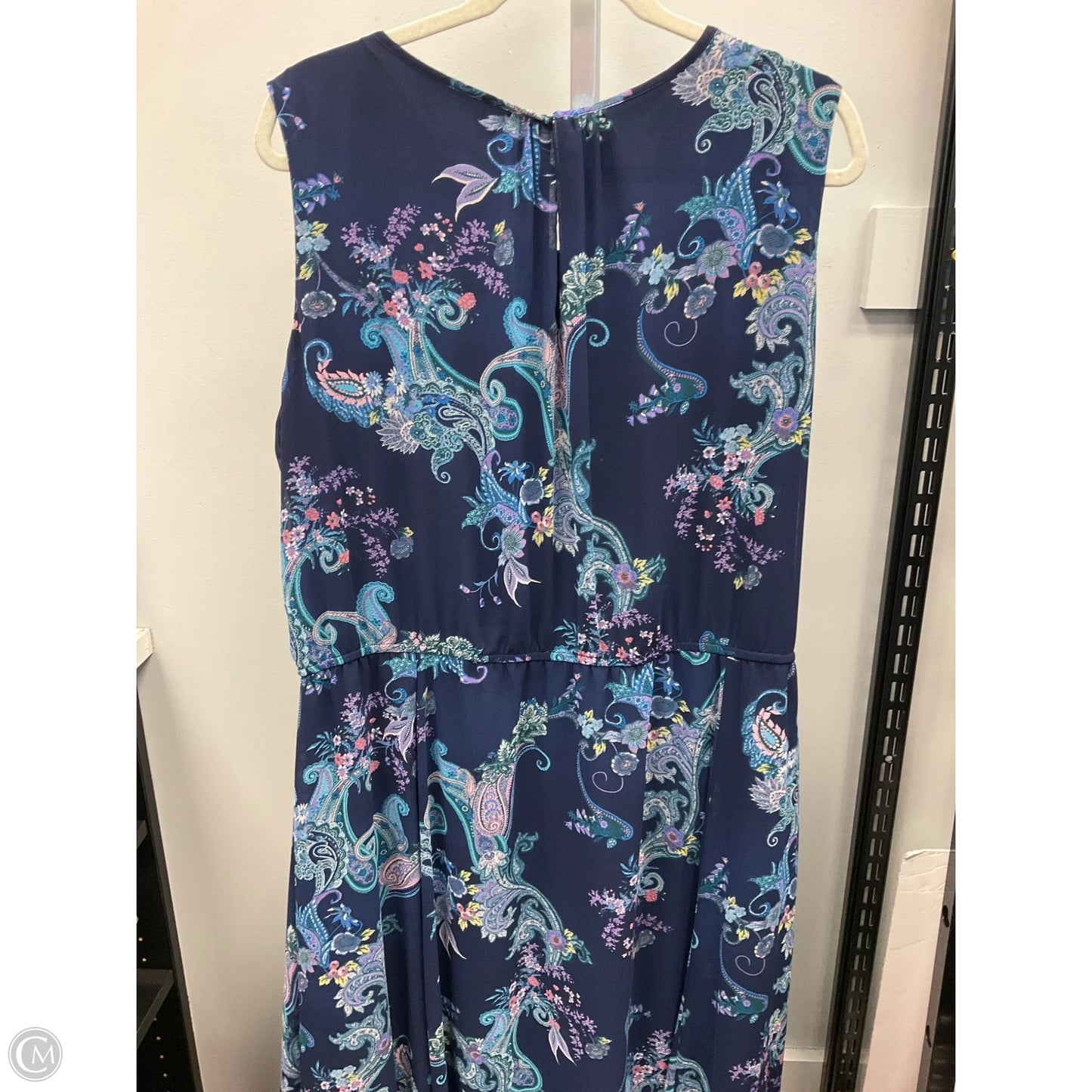 Top Short Sleeve By Rose And Olive In Cream, Size: 2x