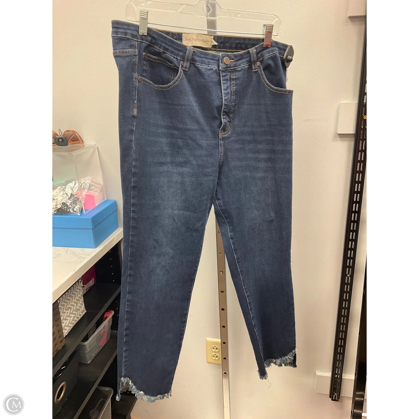 Jeans Cropped By Soft Surroundings In Blue Denim, Size: 18