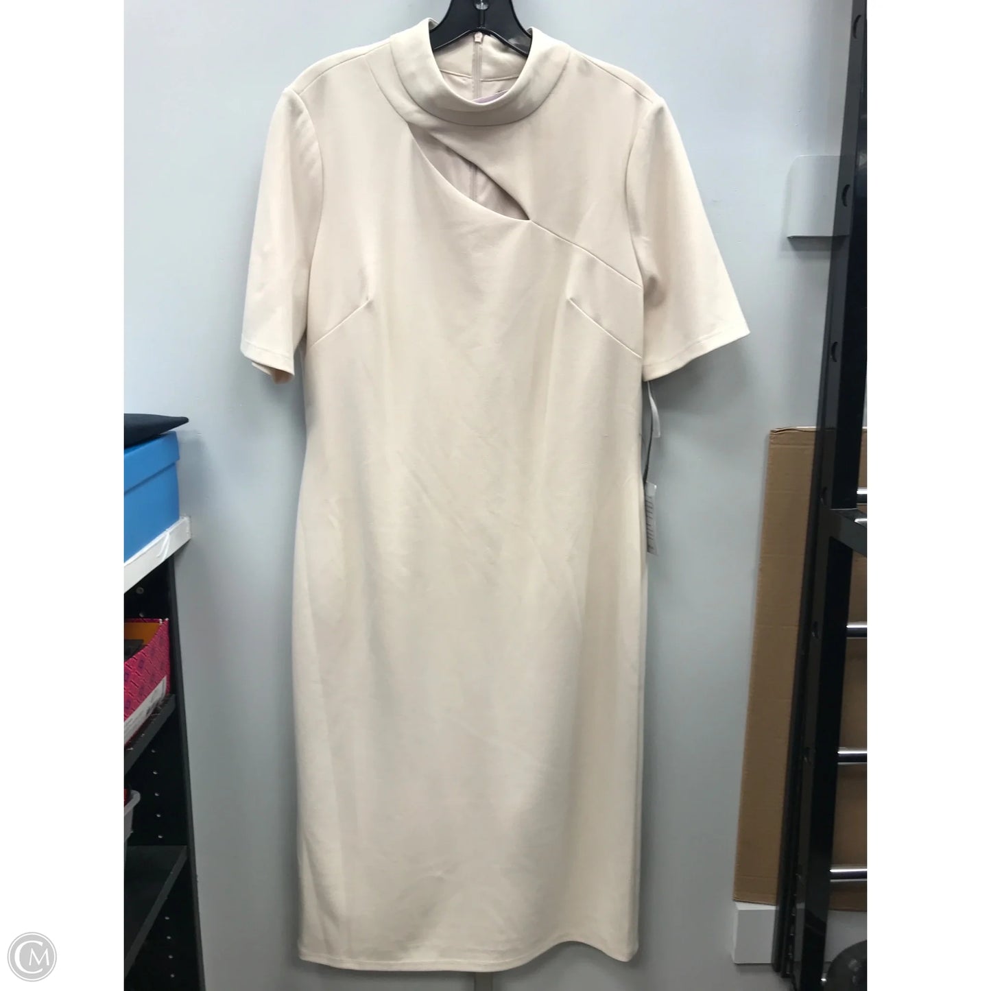 Dress Work By Maggy London In Cream, Size: 14