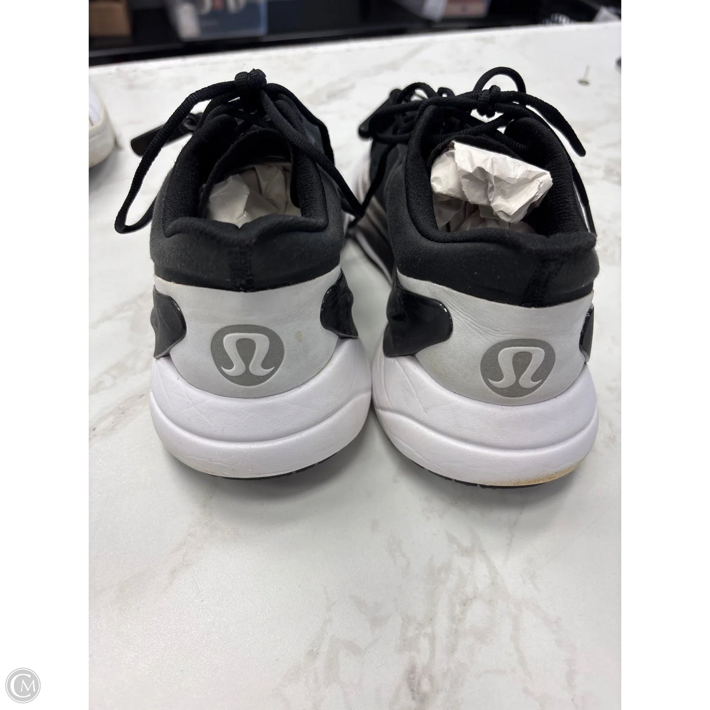 Shoes Athletic By Lululemon In Black, Size: 9.5