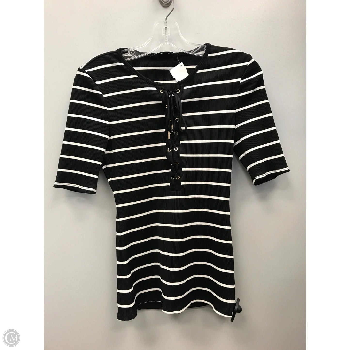 Top Short Sleeve By White House Black Market In Striped Pattern, Size: S