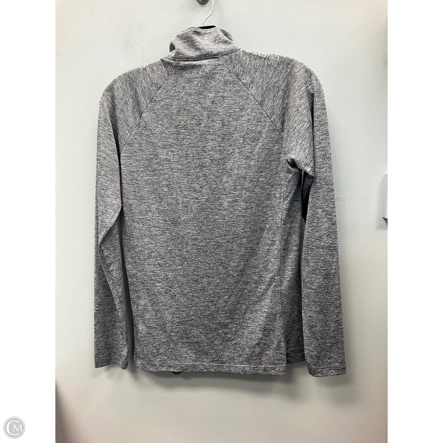 Athletic Top Long Sleeve Collar By Under Armour In Grey, Size: S