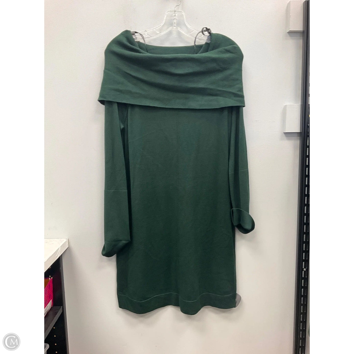 Dress Casual Short By Vince Camuto In Green, Size: M